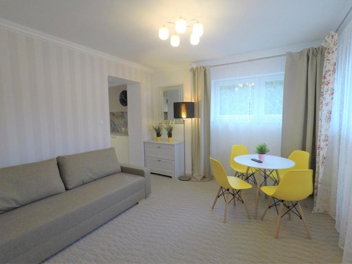 Apartamenty Dobranoc - Wawer 2 바르샤바 외부 사진