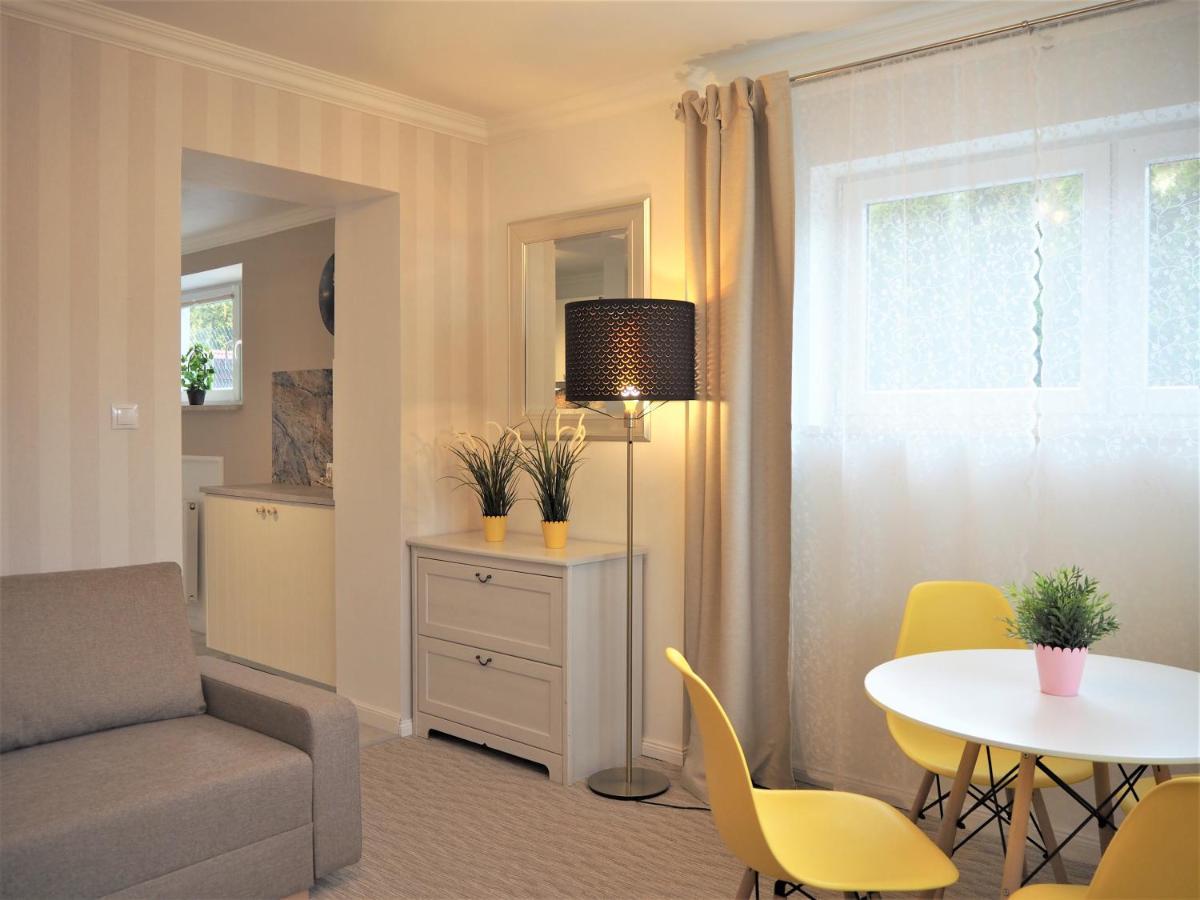 Apartamenty Dobranoc - Wawer 2 바르샤바 외부 사진