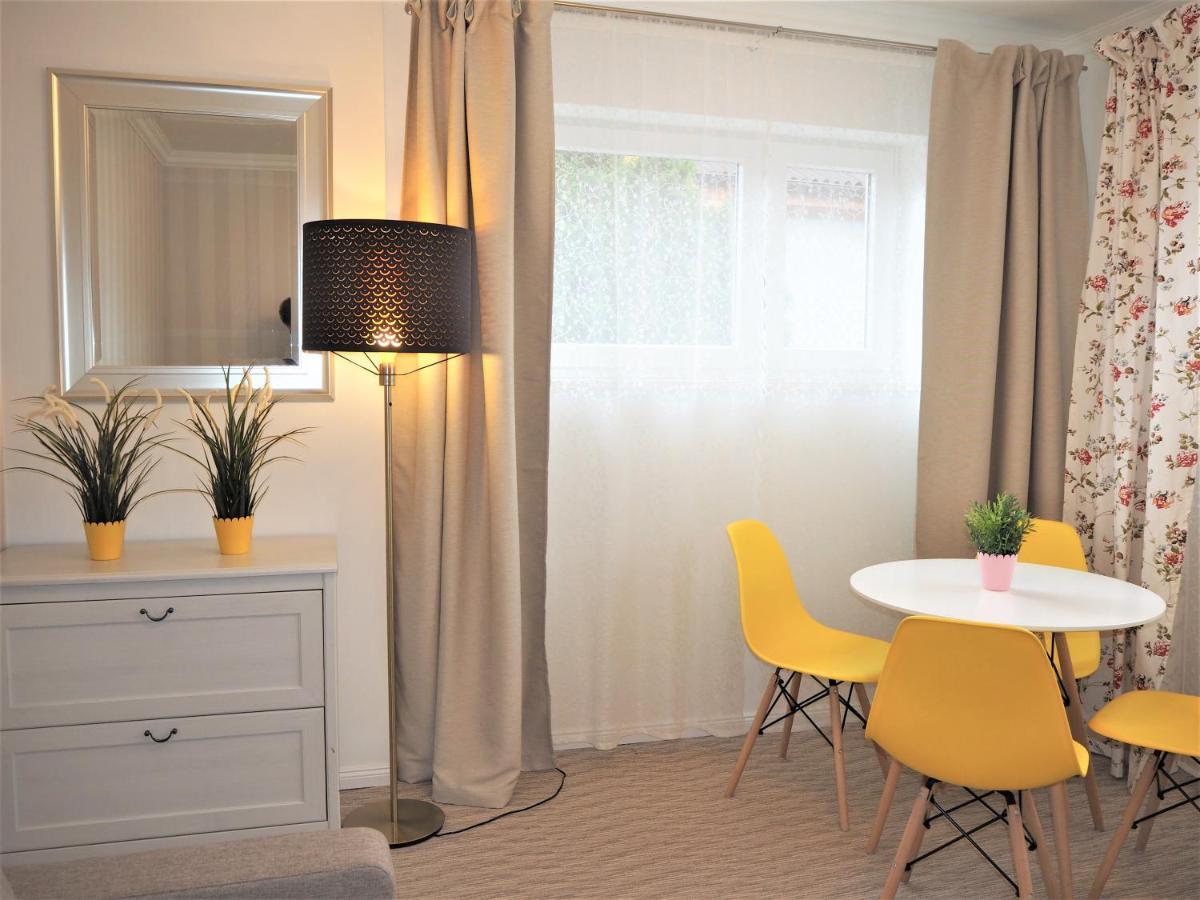 Apartamenty Dobranoc - Wawer 2 바르샤바 외부 사진