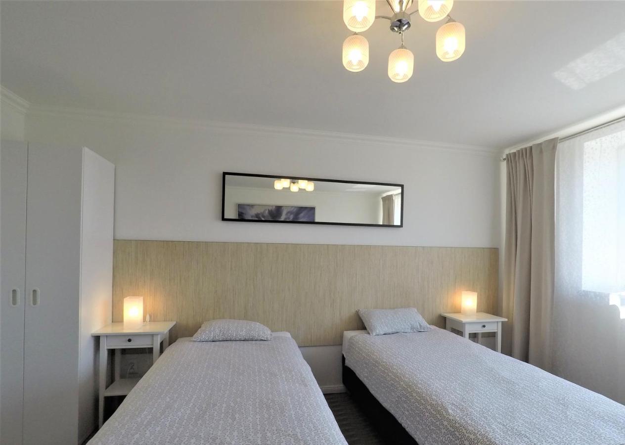 Apartamenty Dobranoc - Wawer 2 바르샤바 외부 사진